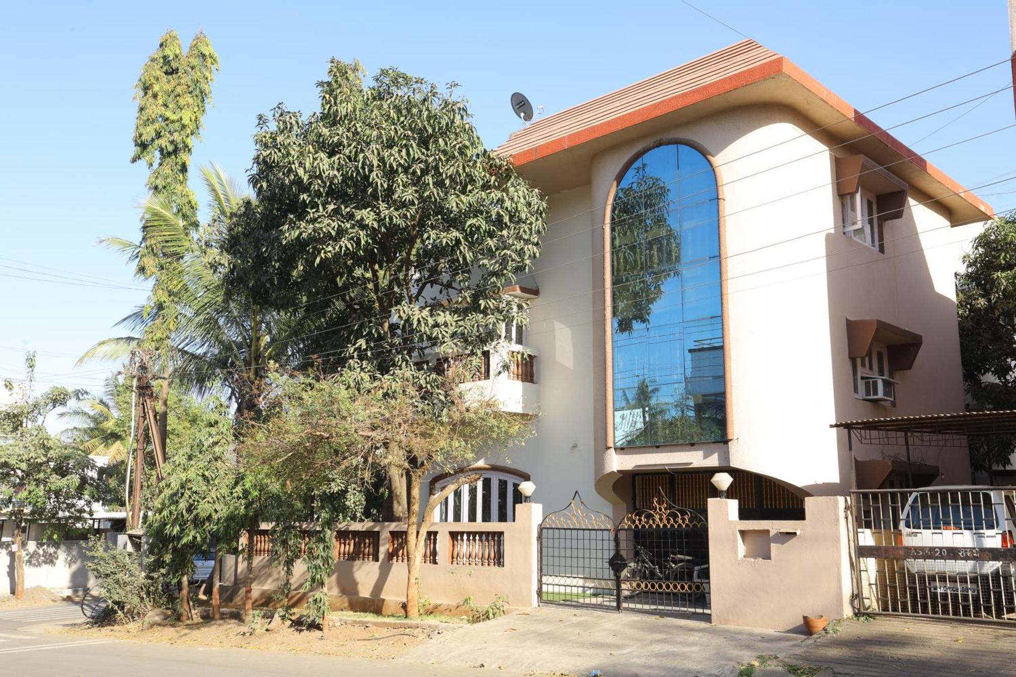 Rohan House Nashik Exterior photo